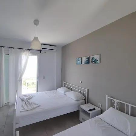 Penelope & Michael Vendégház Himara