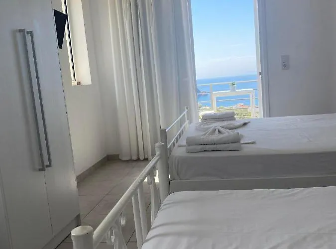 Penzion Penelope & Michael Himarë